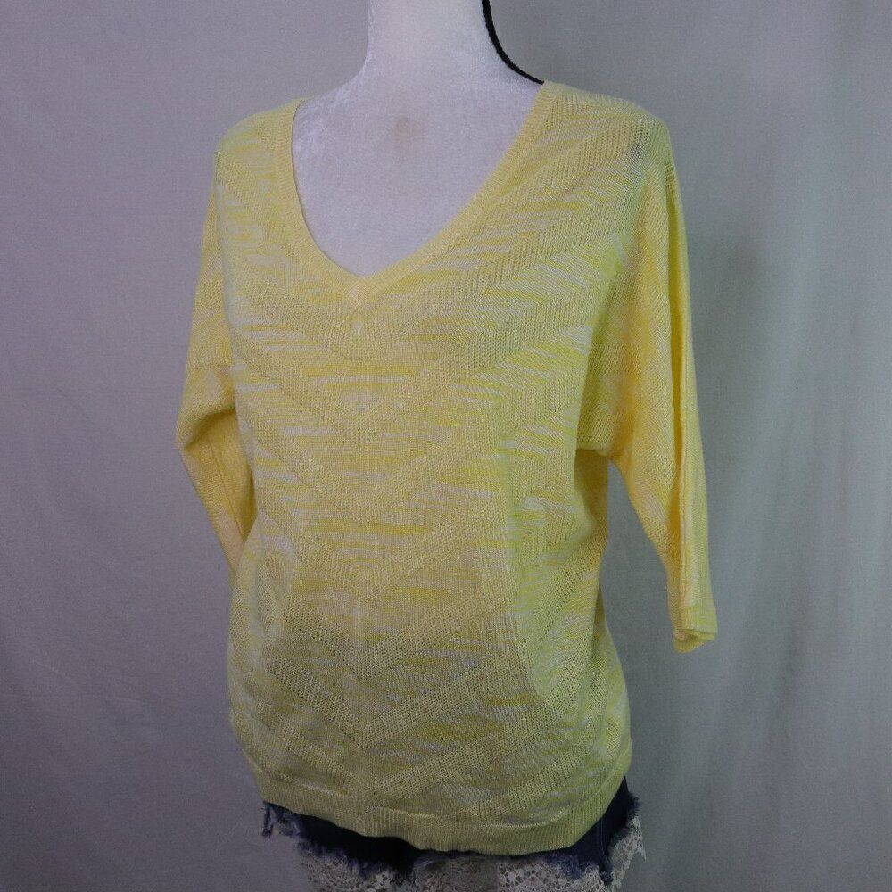 New York & Company | V Neck Dolman Sleeve Top Medium